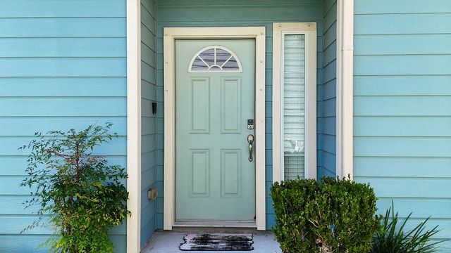 2808 Sand Dune Drive, Seabrook, TX 77586