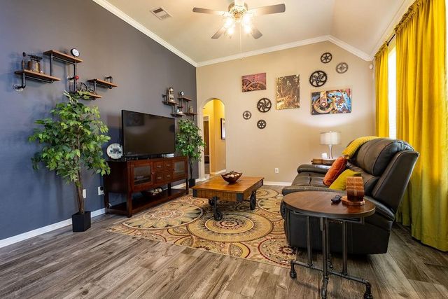 2808 Sand Dune Drive, Seabrook, TX 77586