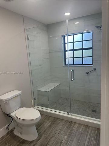 13280 SW 40th Terrace, Miami, FL 33175