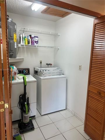 13280 SW 40th Terrace, Miami, FL 33175