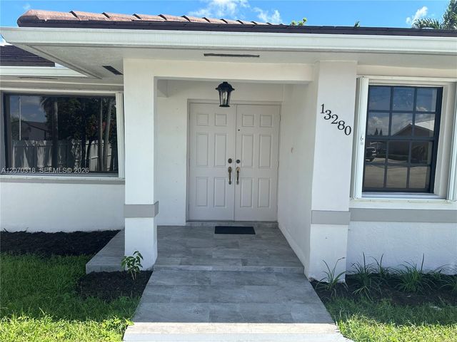 13280 SW 40th Terrace, Miami, FL 33175