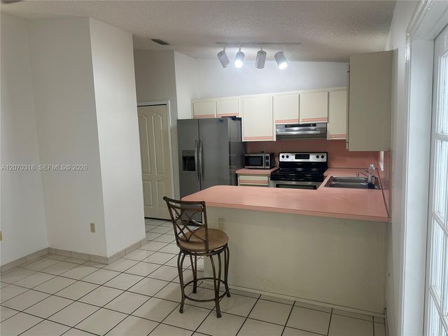13280 SW 40th Terrace, Miami, FL 33175