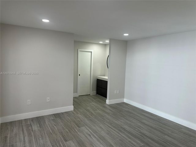 13280 SW 40th Terrace, Miami, FL 33175