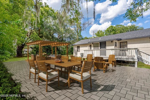 8956 5TH Avenue, Jacksonville, FL 32208