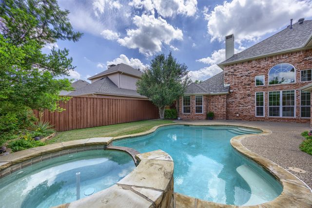 7800 Brushfield Drive, Plano, TX 75025