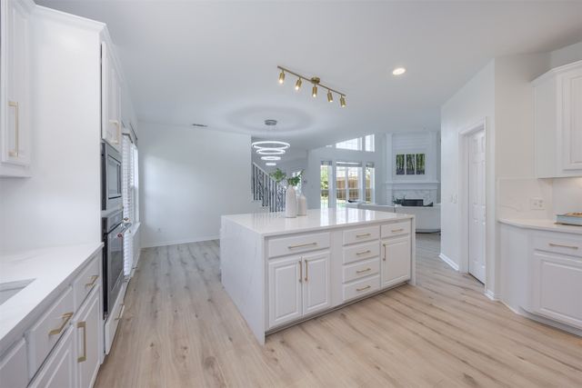 7800 Brushfield Drive, Plano, TX 75025