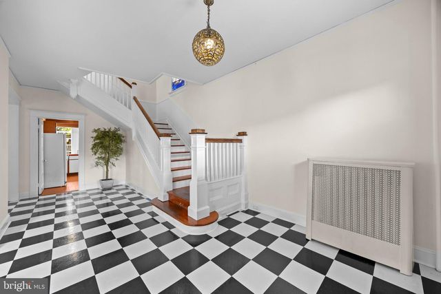 8 REVELL ST, Annapolis, MD 21401