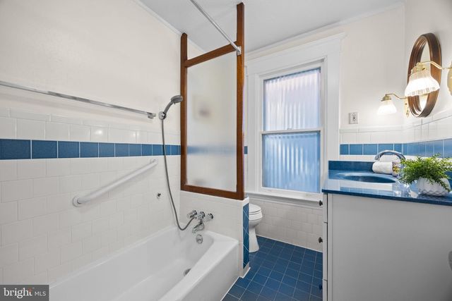8 REVELL ST, Annapolis, MD 21401