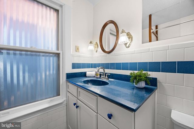 8 REVELL ST, Annapolis, MD 21401
