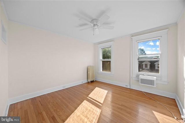 8 REVELL ST, Annapolis, MD 21401