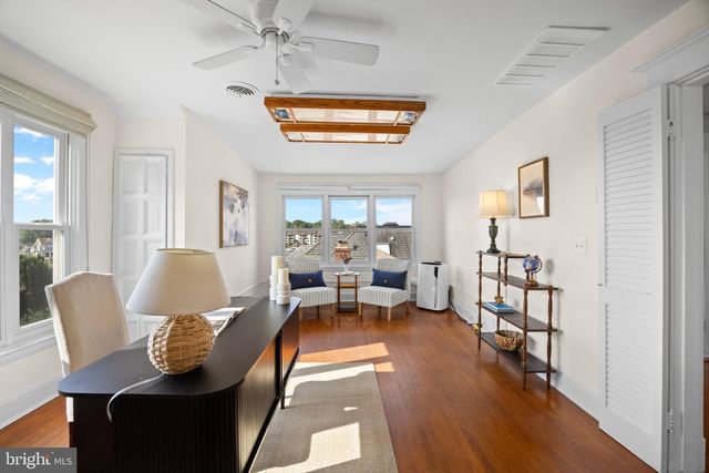8 REVELL ST, Annapolis, MD 21401