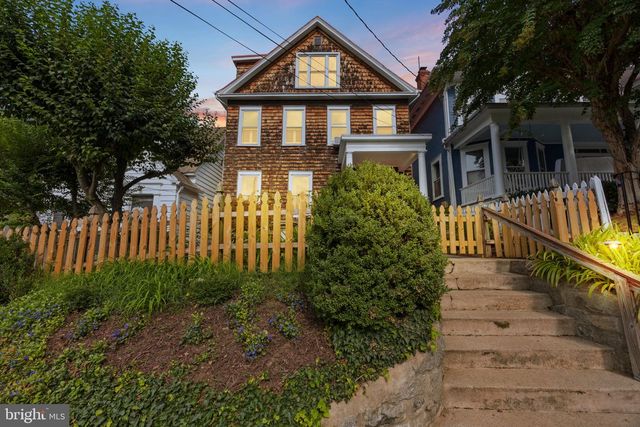 8 REVELL ST, Annapolis, MD 21401