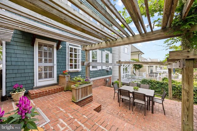 8 REVELL ST, Annapolis, MD 21401