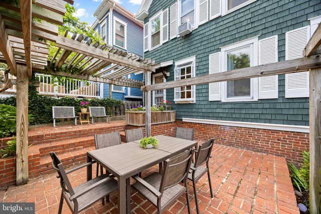 8 REVELL ST, Annapolis, MD 21401
