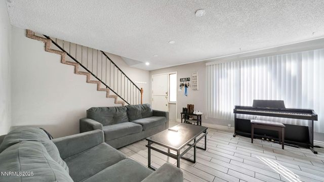 7640 Bluestone Drive, Reno, NV 89511