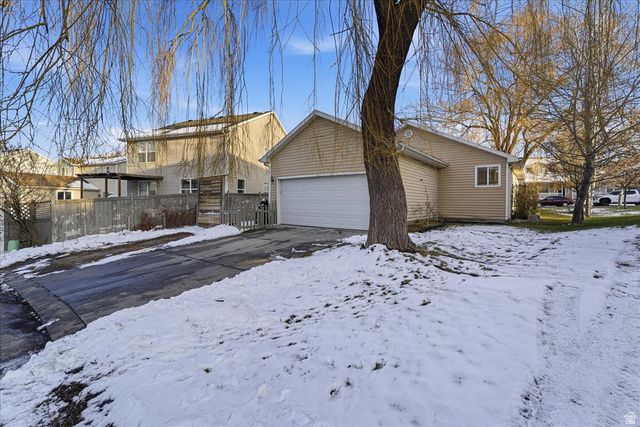 3423 E WINDHOVER CIR, Eagle Mountain, UT 84005