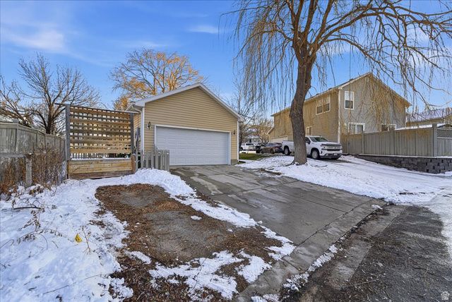 3423 E WINDHOVER CIR, Eagle Mountain, UT 84005