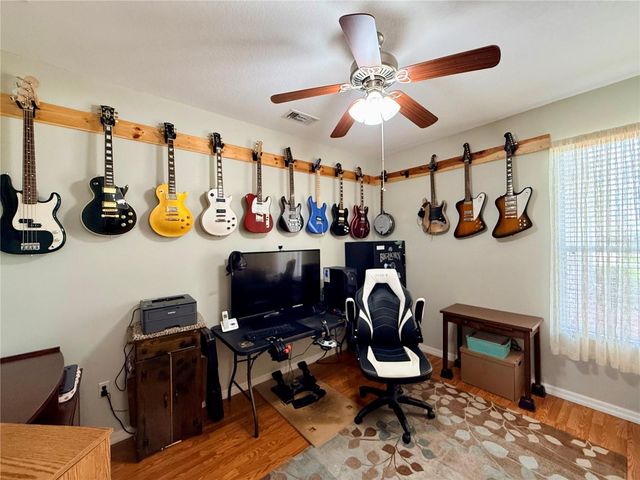 15597 SW 14TH AVENUE ROAD, Ocala, FL 34473