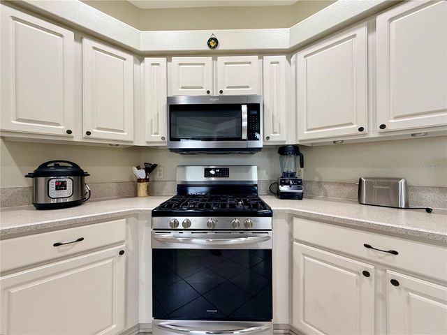 15597 SW 14TH AVENUE ROAD, Ocala, FL 34473
