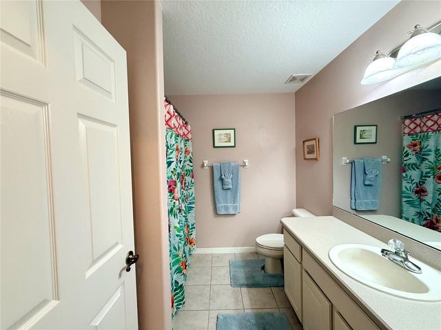 15597 SW 14TH AVENUE ROAD, Ocala, FL 34473