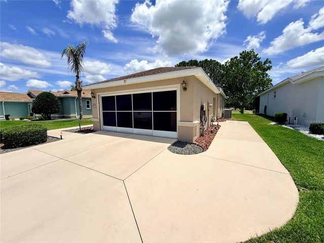 15597 SW 14TH AVENUE ROAD, Ocala, FL 34473