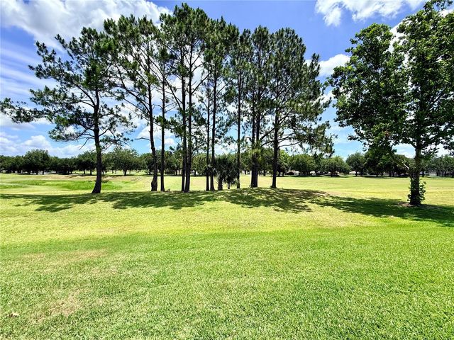15597 SW 14TH AVENUE ROAD, Ocala, FL 34473