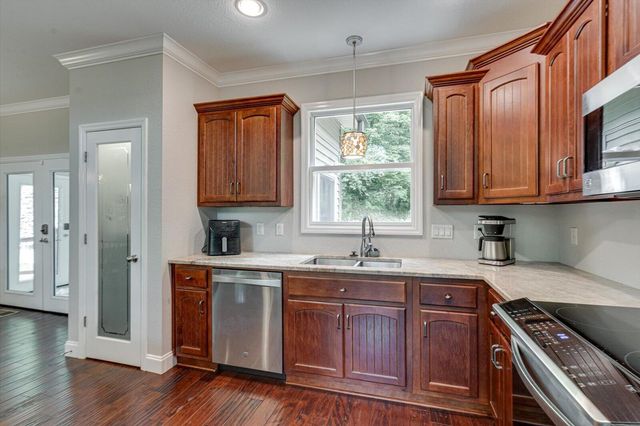 3150 Plaza Circle, Chattanooga, TN 37419