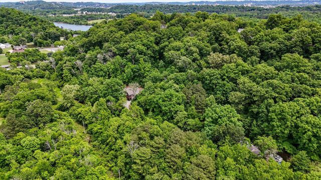 3150 Plaza Circle, Chattanooga, TN 37419