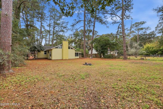 2419 Pine Court, Beaufort, SC 29902