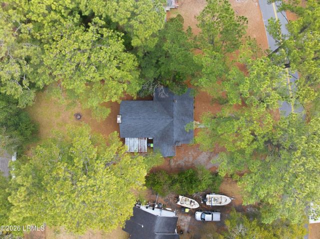 2419 Pine Court, Beaufort, SC 29902