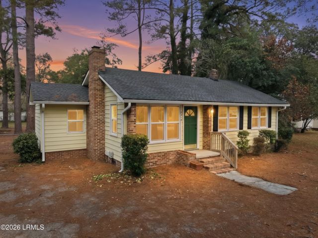 2419 Pine Court, Beaufort, SC 29902
