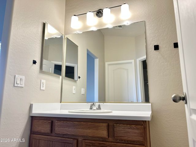 40178 W THORNBERRY Lane, Maricopa, AZ 85138
