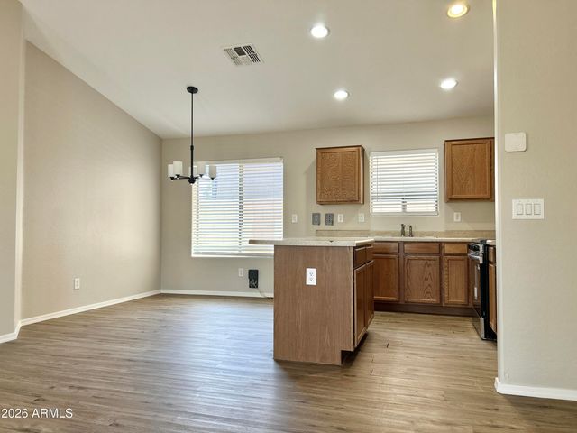 40178 W THORNBERRY Lane, Maricopa, AZ 85138