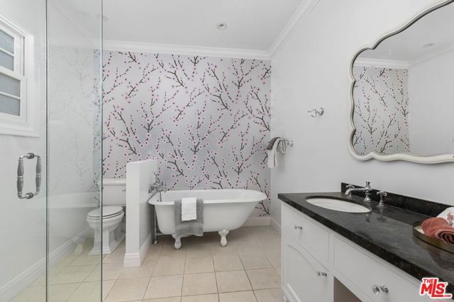 9528 W Olympic Boulevard, Beverly Hills, CA 90212