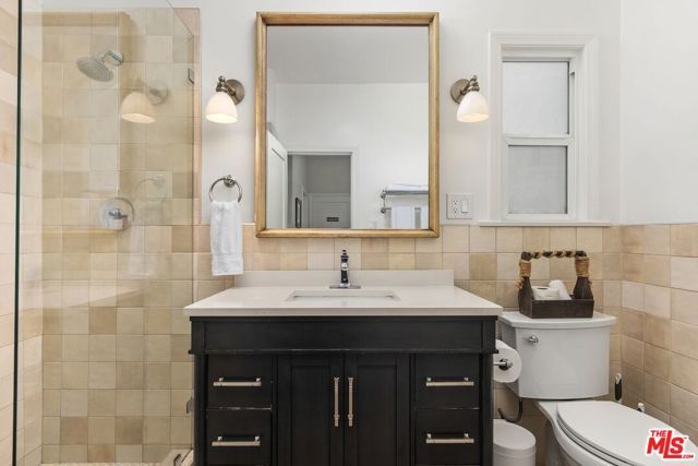 9528 W Olympic Boulevard, Beverly Hills, CA 90212