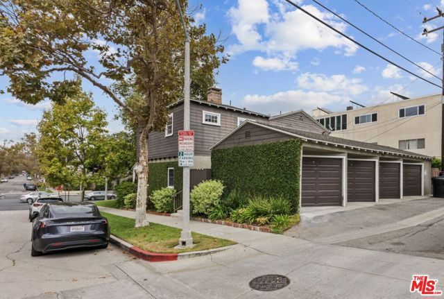 9528 W Olympic Boulevard, Beverly Hills, CA 90212