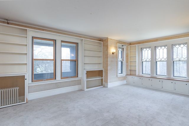 150 Paxton St, Leicester, MA 01524