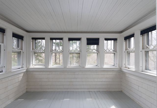 150 Paxton St, Leicester, MA 01524