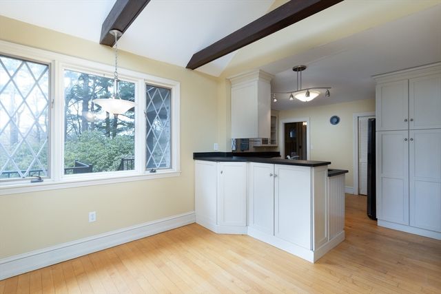 150 Paxton St, Leicester, MA 01524