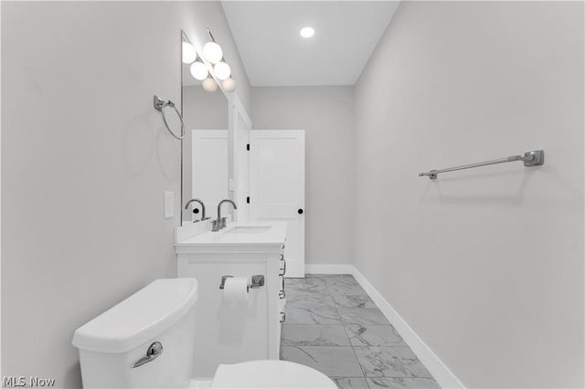 4210 Peach Court, Cleveland, OH 44113