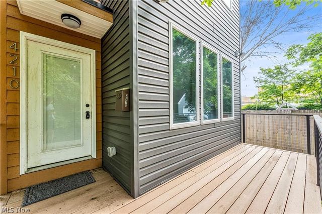 4210 Peach Court, Cleveland, OH 44113