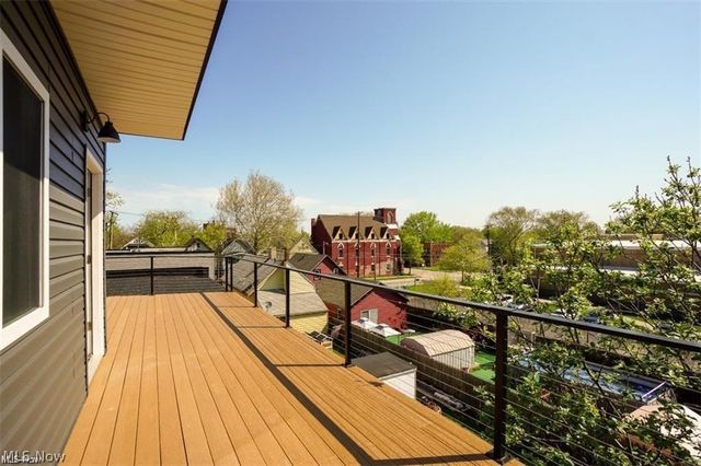 4210 Peach Court, Cleveland, OH 44113