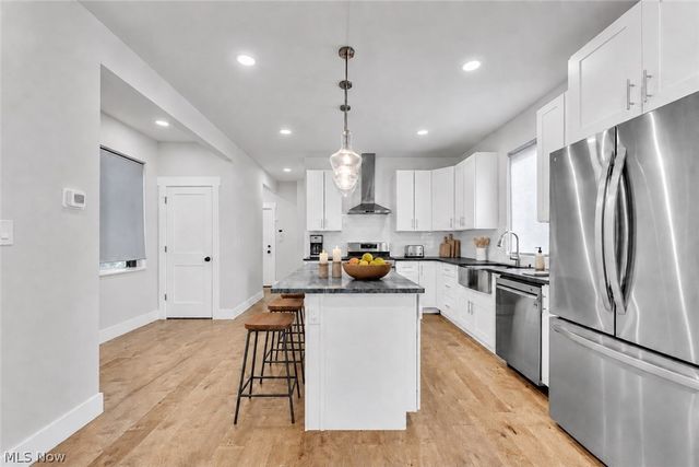4210 Peach Court, Cleveland, OH 44113