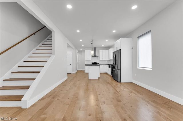 4210 Peach Court, Cleveland, OH 44113