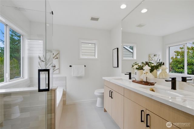 11229 NE 106th Place, Kirkland, WA 98033