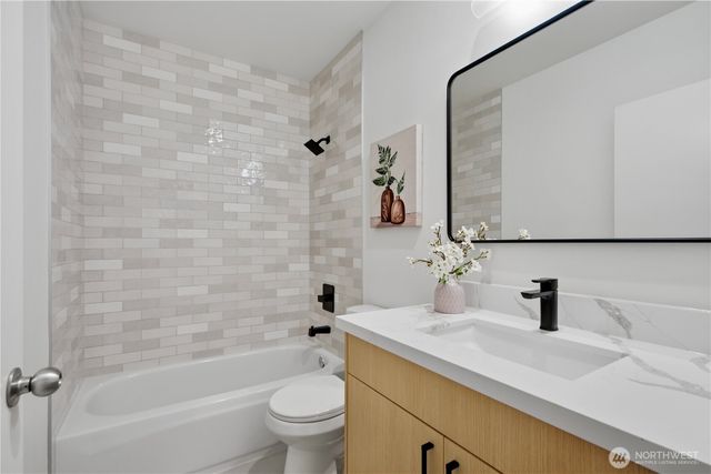 11229 NE 106th Place, Kirkland, WA 98033