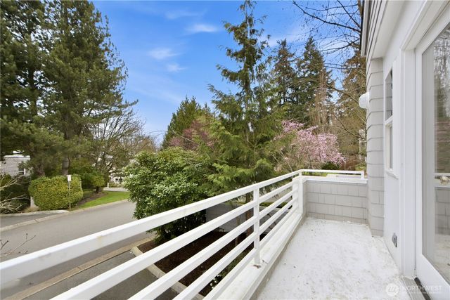 11229 NE 106th Place, Kirkland, WA 98033