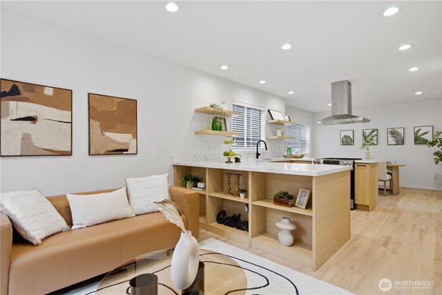 11229 NE 106th Place, Kirkland, WA 98033