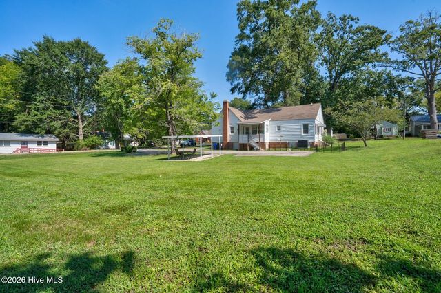 213 N Walnut Street, Spring Hope, NC 27882