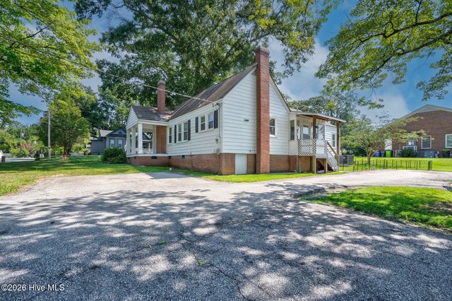 213 N Walnut Street, Spring Hope, NC 27882